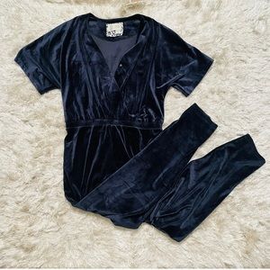 Anthropologie Saturday Sunday Jumpsuit Women S Blue Navy Velvet Stretch V Neck